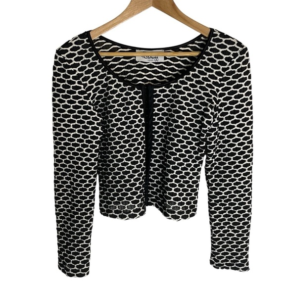 Vtg Ribkoff Black & White Patterned top with Hook & Eye Fasteners No Size Listed - Picture 1 of 7